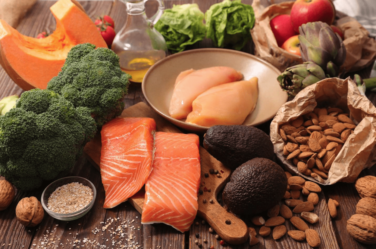 Heal faster after a bone fracture with the right diet.